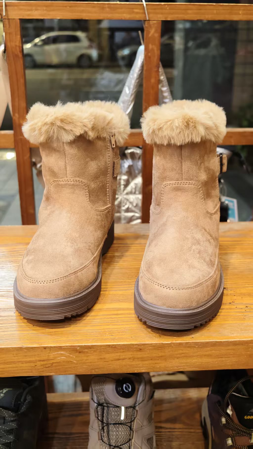 ESKT 女款超細纖維雪靴 SN286